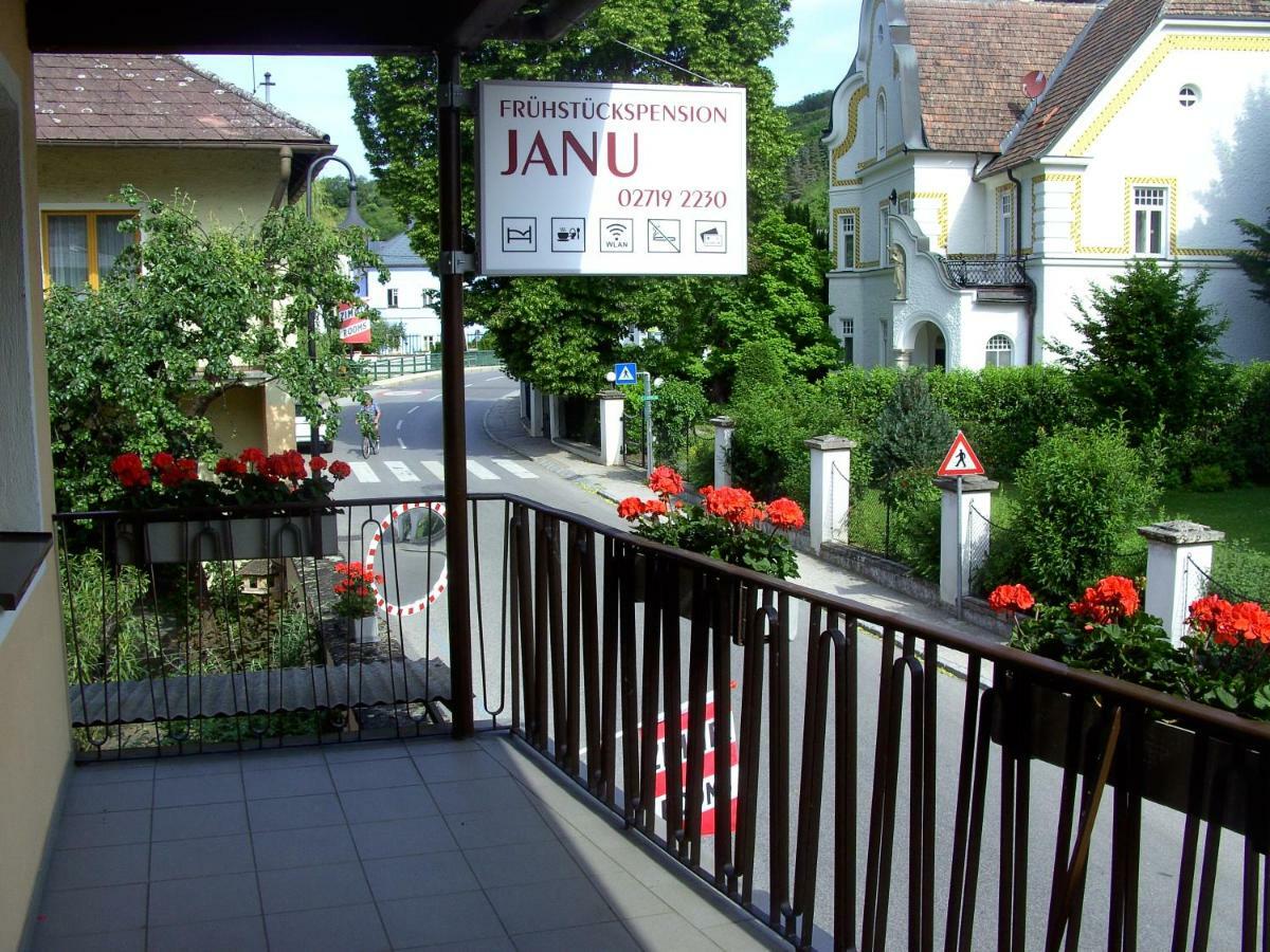 סנפטנברג Fruehstueckspension Leopold Janu מראה חיצוני תמונה